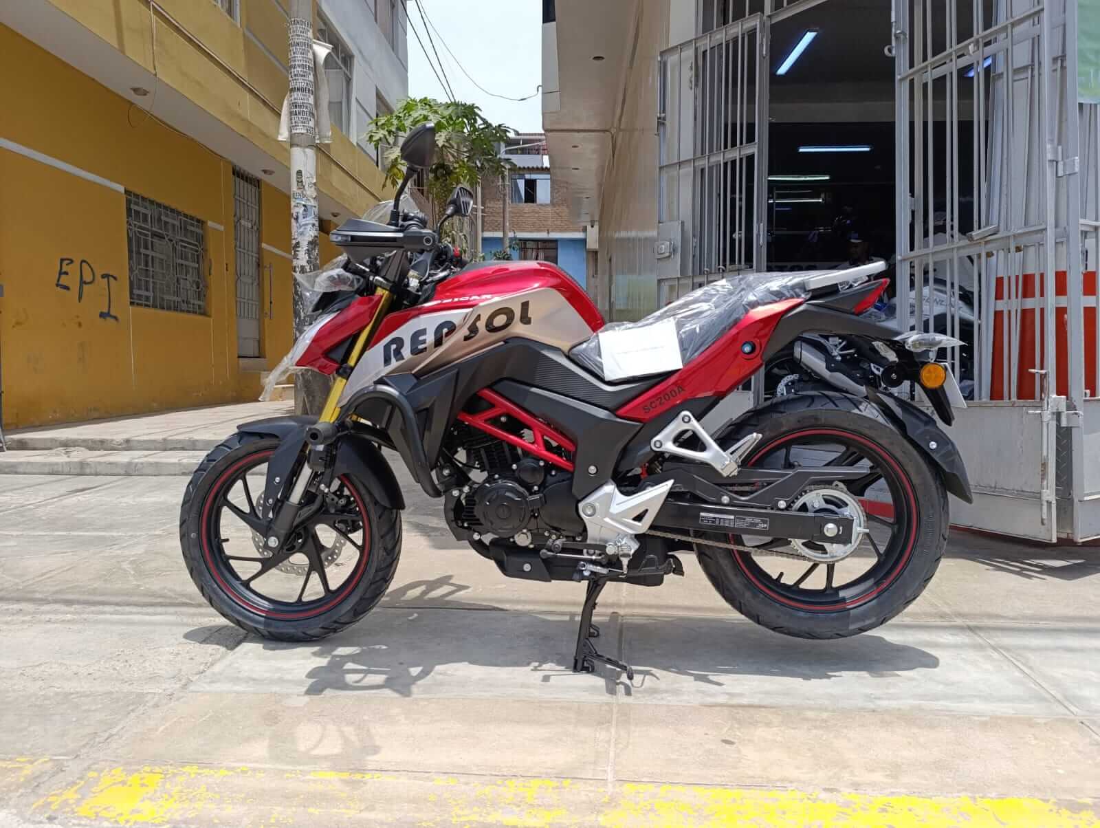 Hero 1