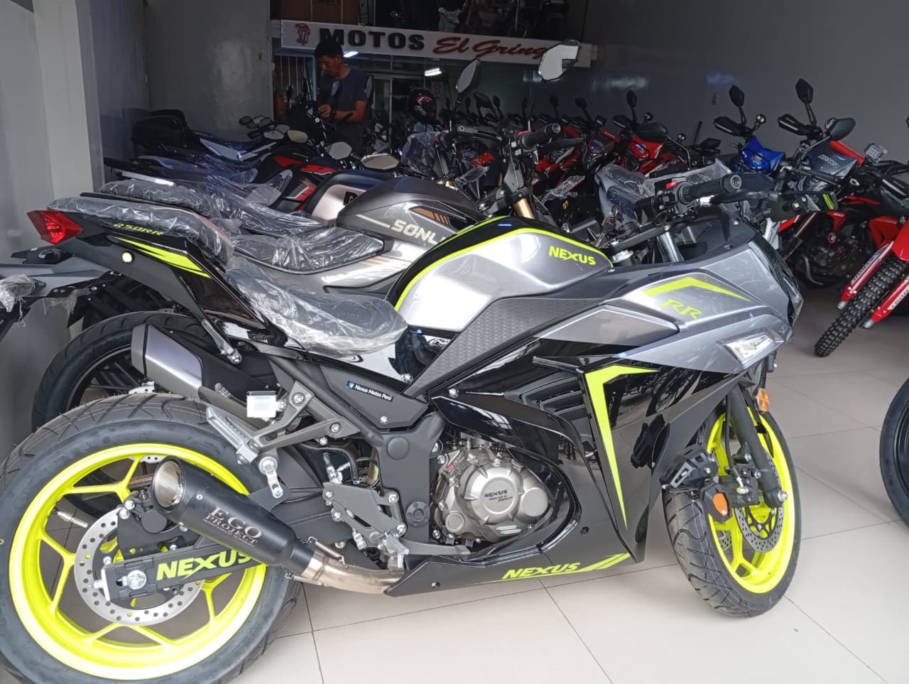 Moto Deportiva Nexus 250 RR