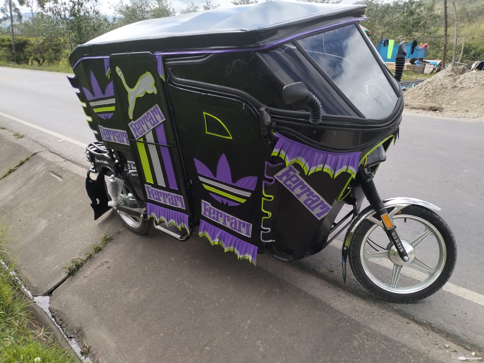 Trimoto Familiar